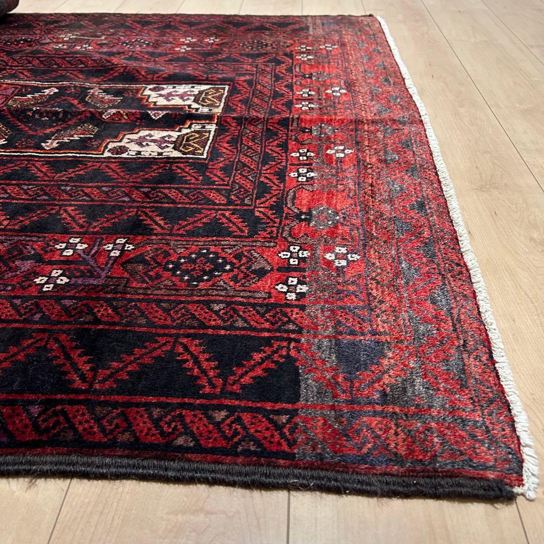 ペルシャ絨毯　バルーチ　ヴィンテージラグ　トライバルラグ　225x120㎝
