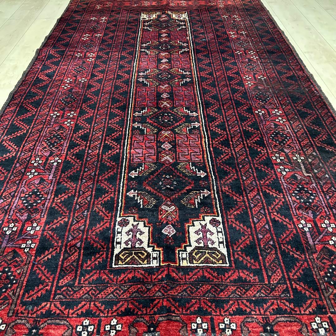 ペルシャ絨毯　バルーチ　ヴィンテージラグ　トライバルラグ　225x120㎝