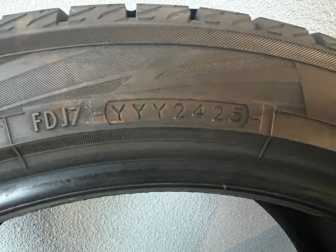 【25年製】 225/45/R18 ヨコハマアイスガード7 ig70スタッドレス
