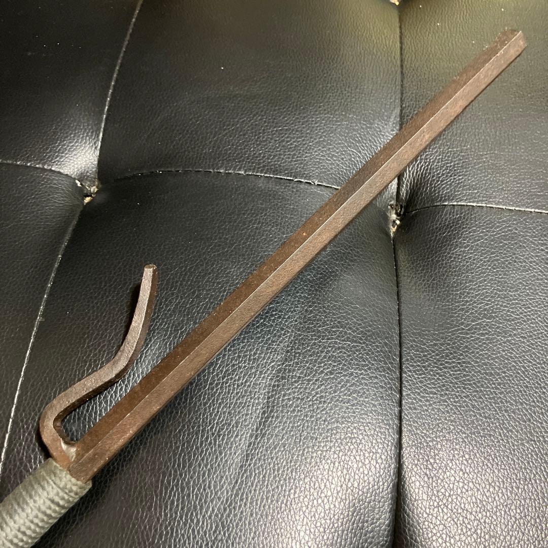 骨董　六角形の古い十手　武士　十手持ち　武具　甲冑　長期保管現状品