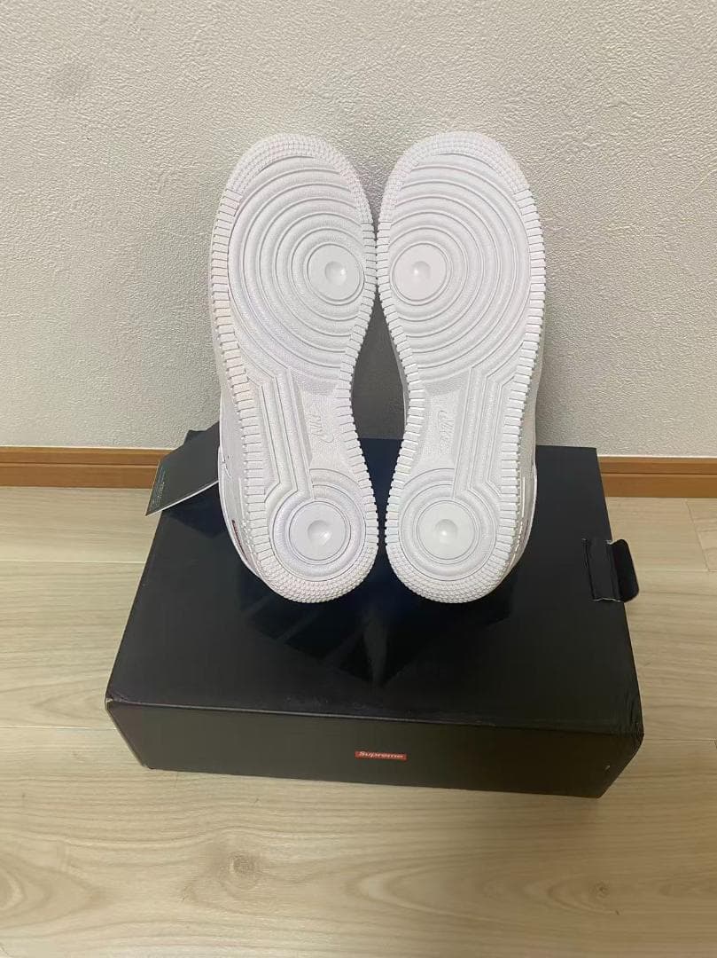 26.5 Supreme× Nike Air Force 1 Low White