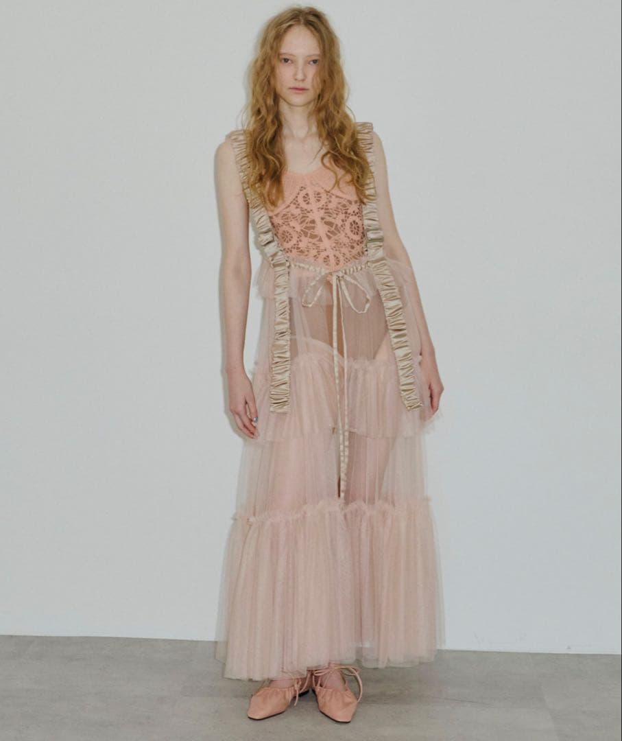 J1U シースルーボリュームチュールデザインジレ