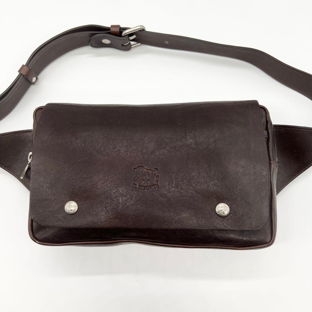 【現行モデル✨美品】イルビゾンテ　ボディバッグ　メタルバックル　レザー　濃茶