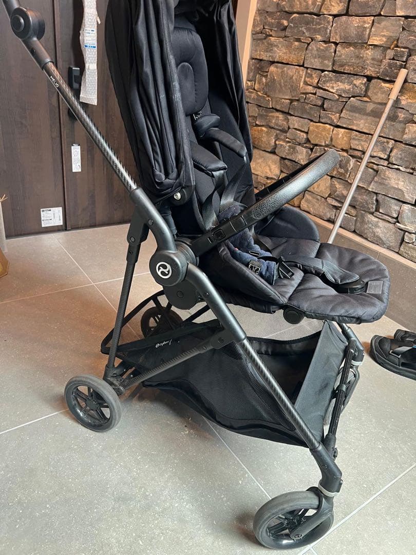 Cybex melio carbon メリオカーボン