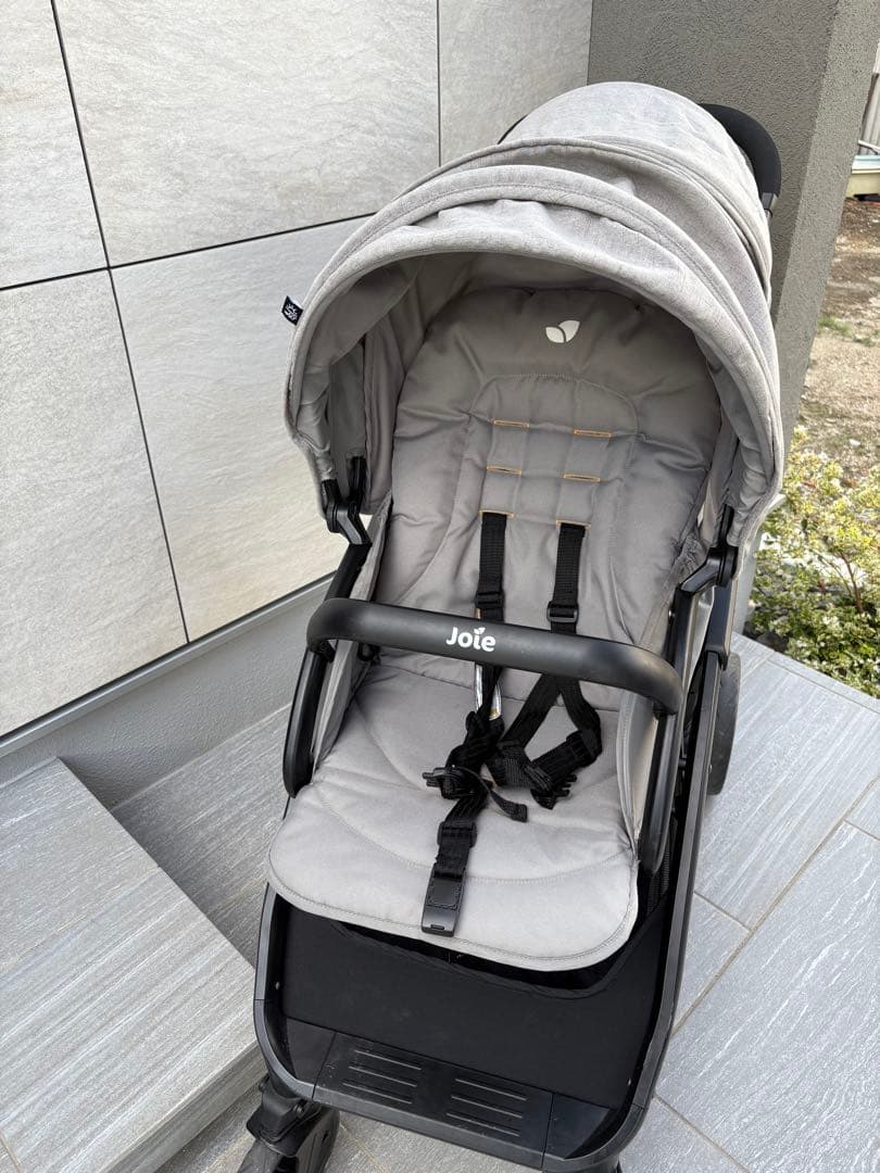 カトージ　joie 二人乗りベビーカー　エヴァライトデュオ　双子　兄弟　グレー