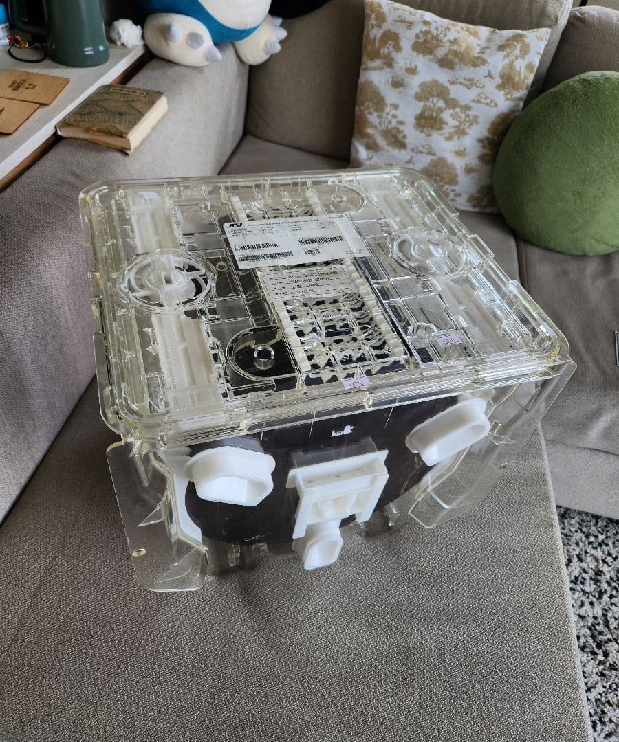 シリコンウェファ - ウェーハ輸送ボックス - ウェーハ付き・良好な状態