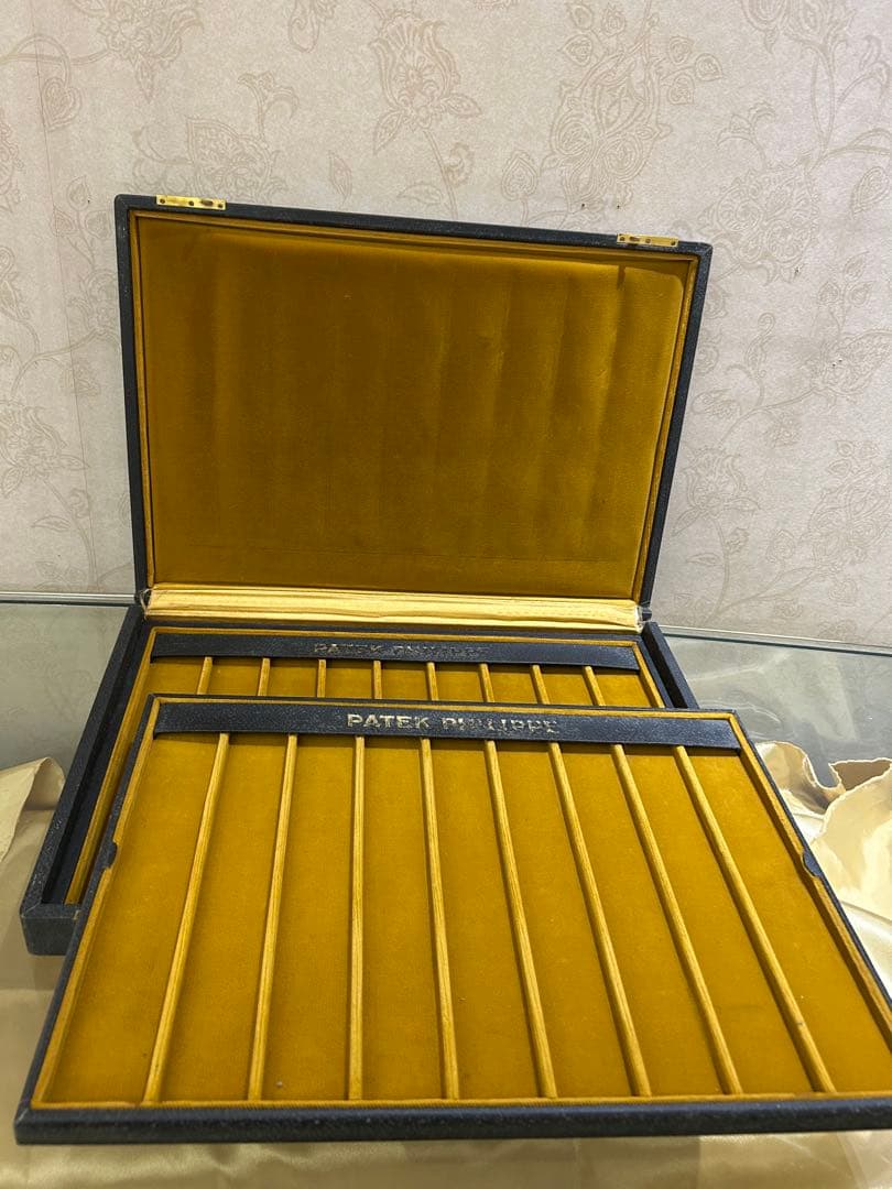 Patek Philippe 腕時計収納時計ケース