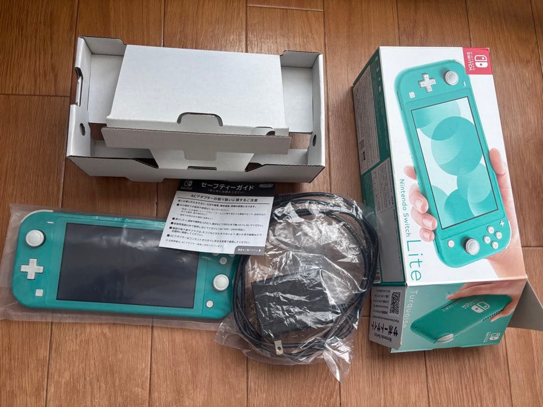 Nintendo Switch Lite ターコイズ 本体　スイッチライト