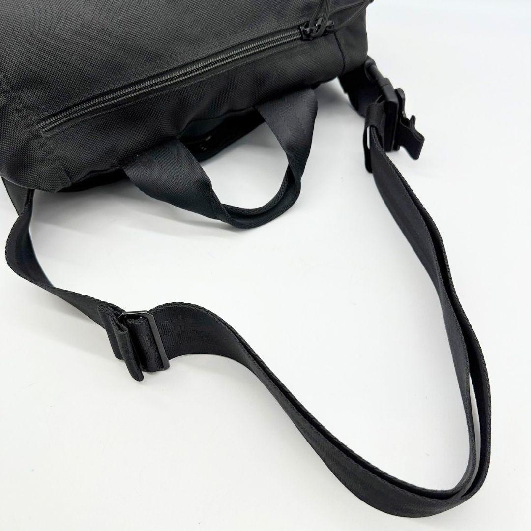 美品☆BRIEFING　LANCE3　メッセンジャーバッグ　ブラック