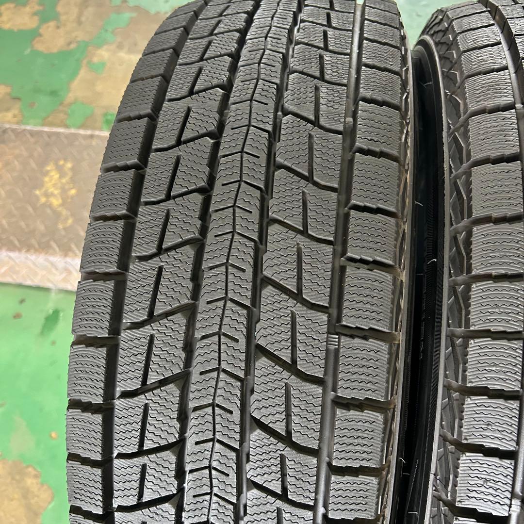中古スタッドレス225/60R17ダンロップ4本セット　新品同様24年製