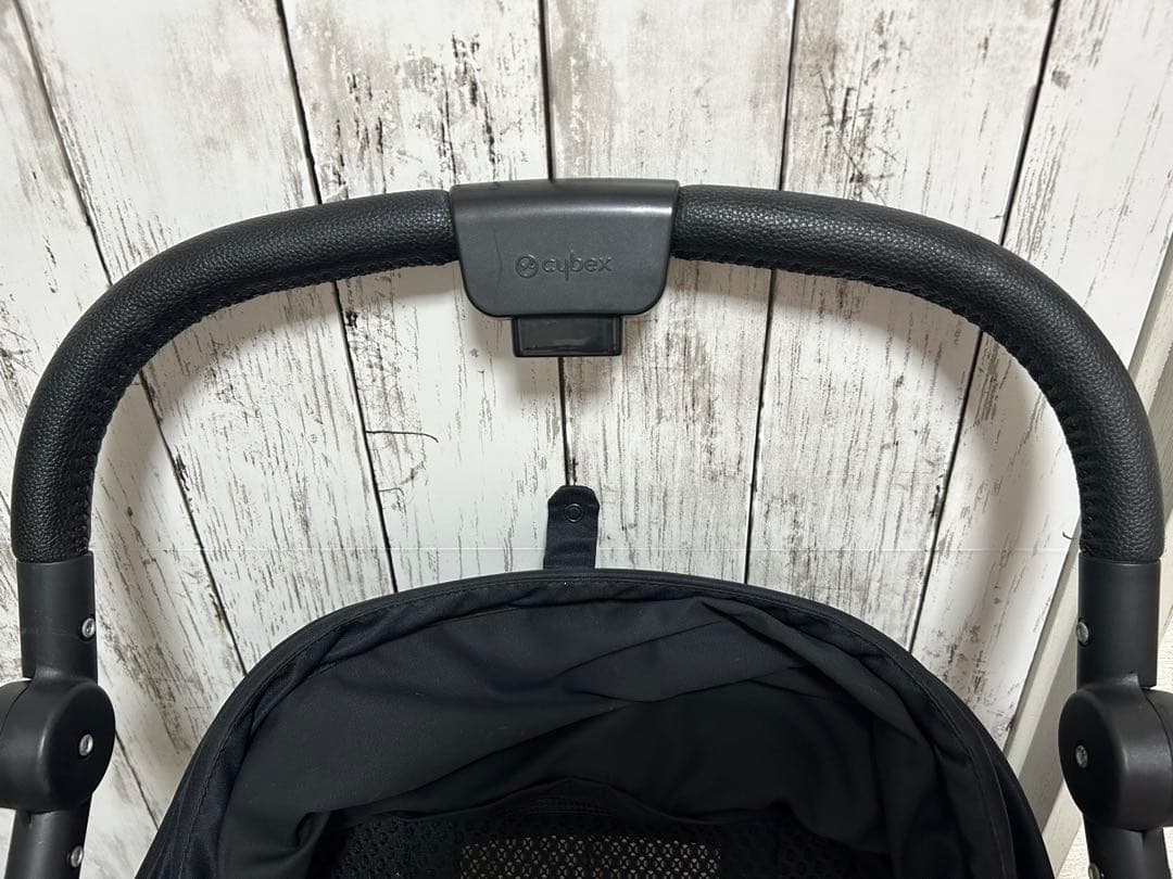 cybex merioブラックベビーカー 折りたたみ式　AB