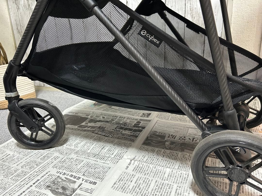 cybex merioブラックベビーカー 折りたたみ式　AB