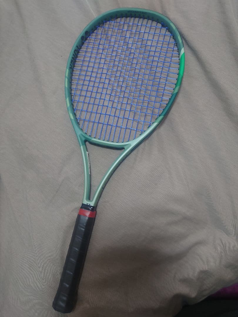 最終値下げです！ヨネックス PERCEPT 100D テニスラケット G2