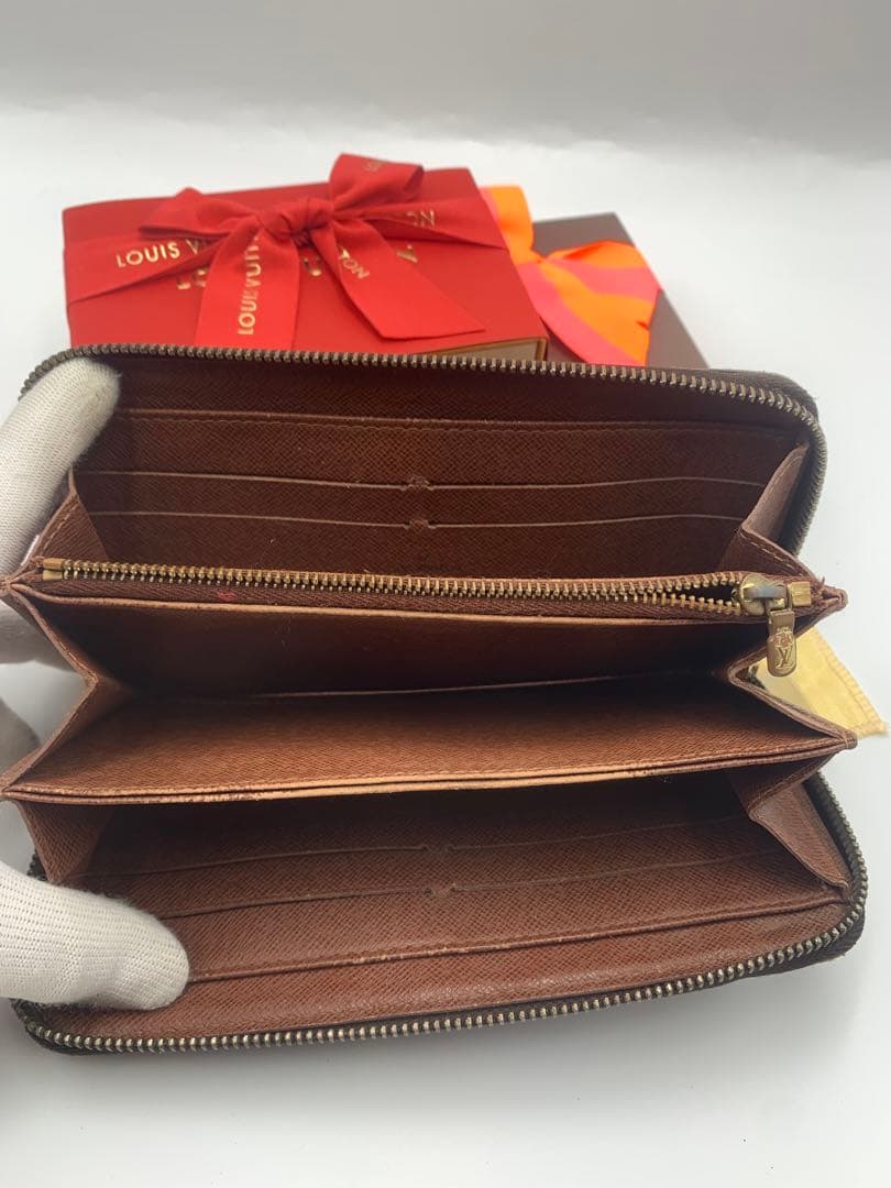 ルイヴィトン モノグラム ジッピーウォレット 長財布 正規品 P55