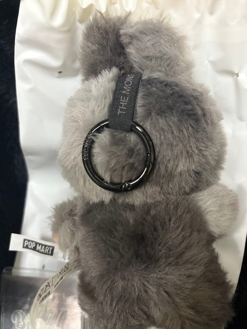 ラブブ THE MONSTERS Big into Energy シークレット