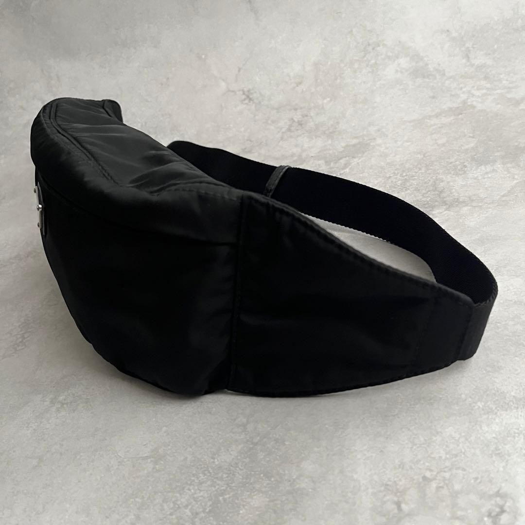 【極美品✨現行】PRADA ウエストバッグ　RFID認識済み　Re-Nylon