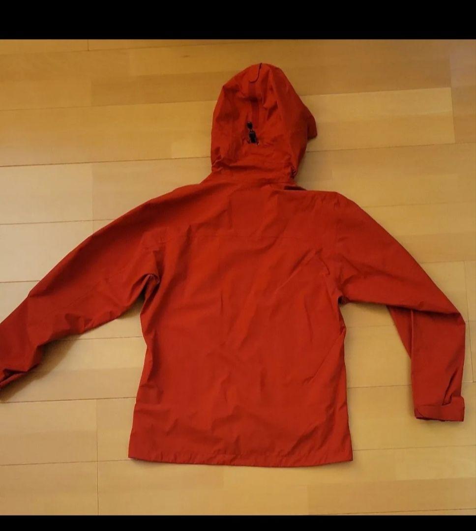 mont-bell GORE-TEX マウンテンパーカー レッド