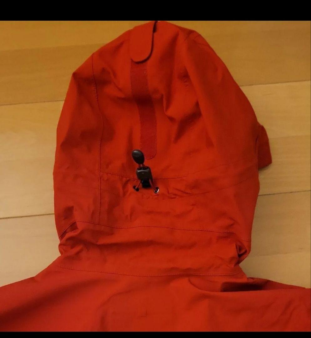 mont-bell GORE-TEX マウンテンパーカー レッド