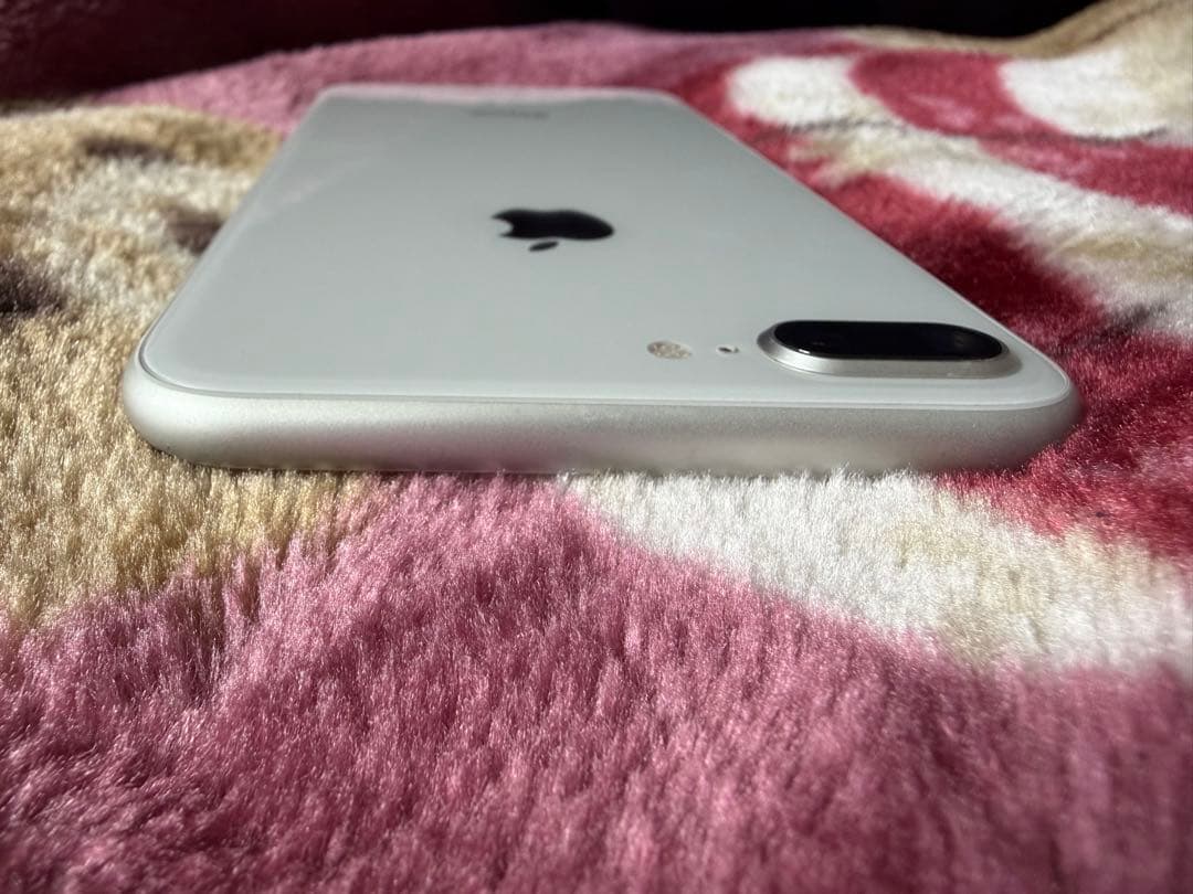 iPhone8plus シルバー 256GB 本体