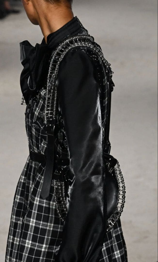 24FW ノワールケイニノミヤ　ハーネス