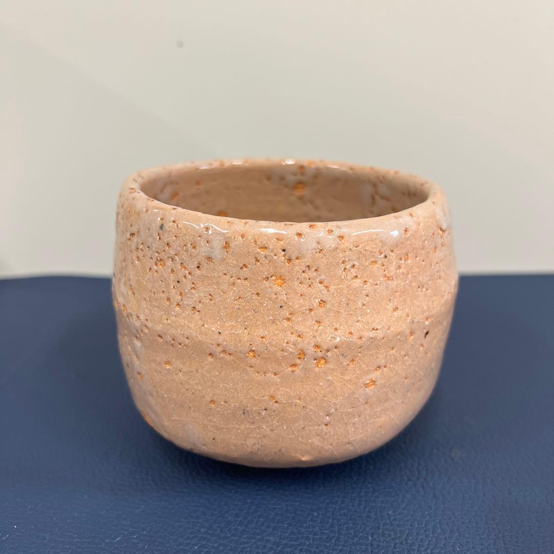 金重巌　灰釉茶碗