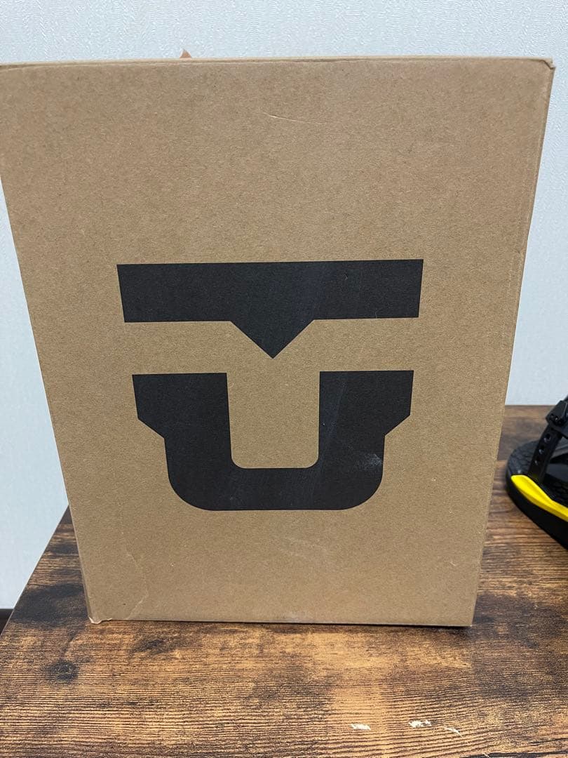 UNION FALCOR M スノーボードビンディング　ユニオン　トラビスライス