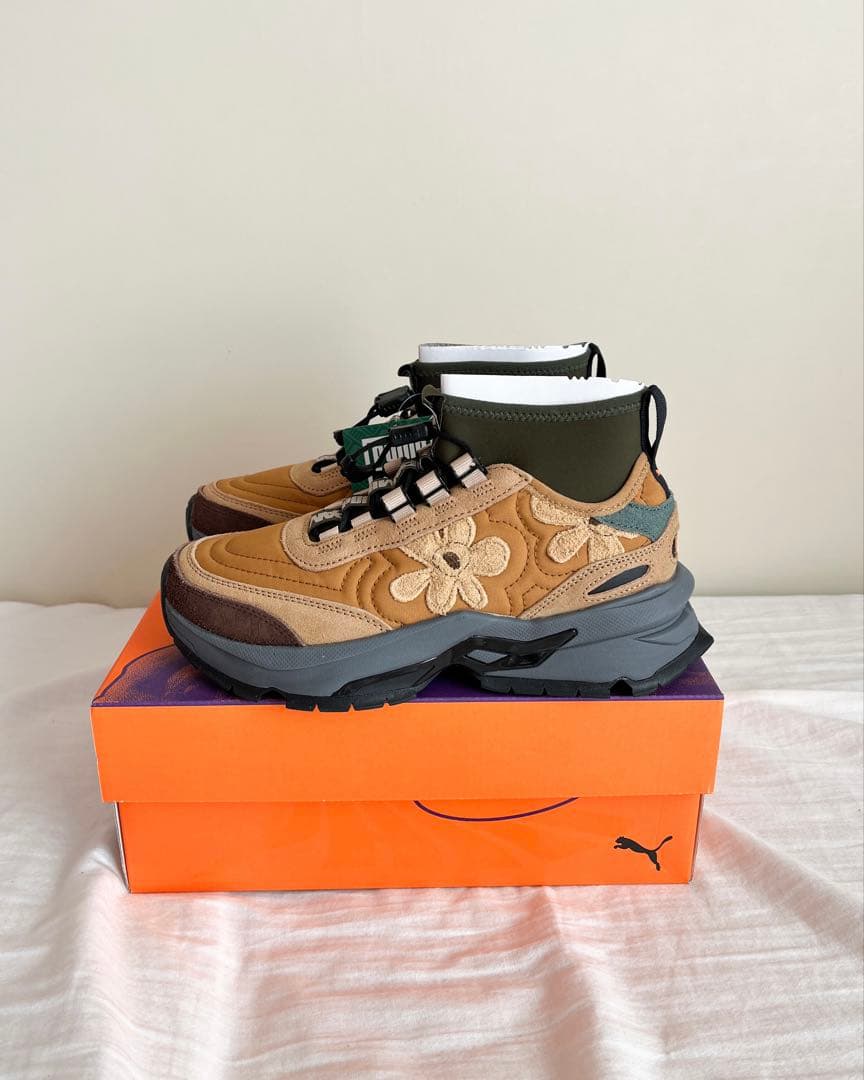 【新品未使用】PUMA×PAM Nano スニーカー 23.5cm