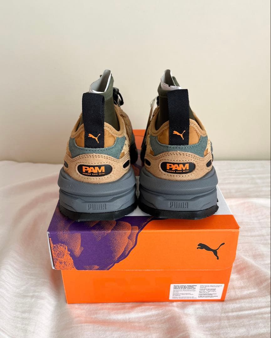 【新品未使用】PUMA×PAM Nano スニーカー 23.5cm