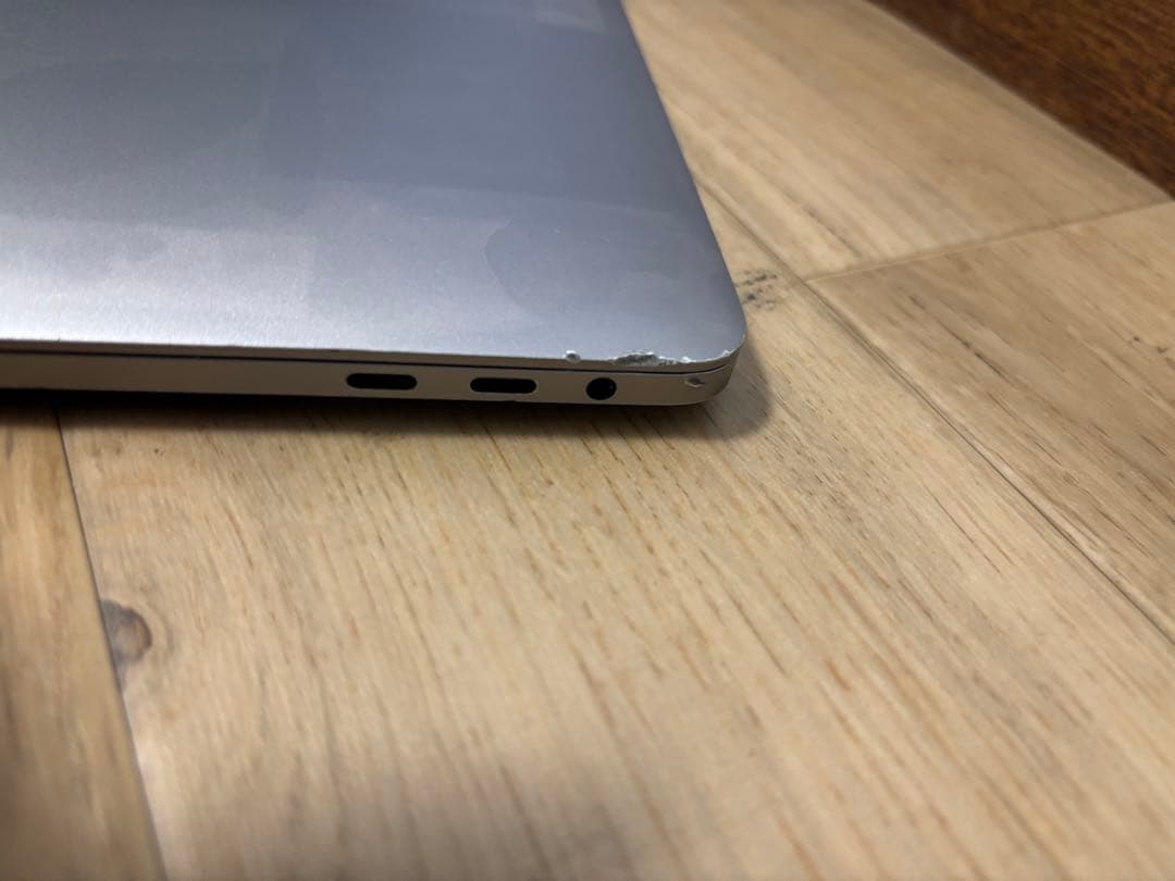 Macbook Pro 13インチ　2017 512GB Touch bar