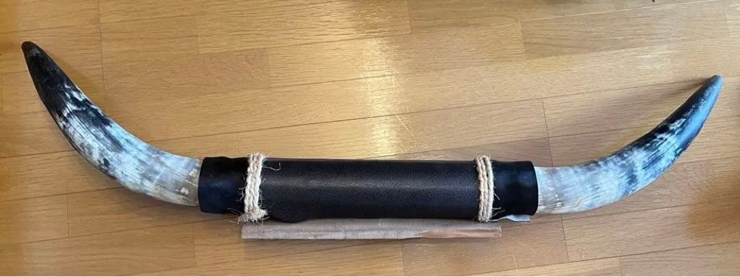 巨大実物　牛ツノ　オブジェ　ウエスタン　送料込み　130cm horn