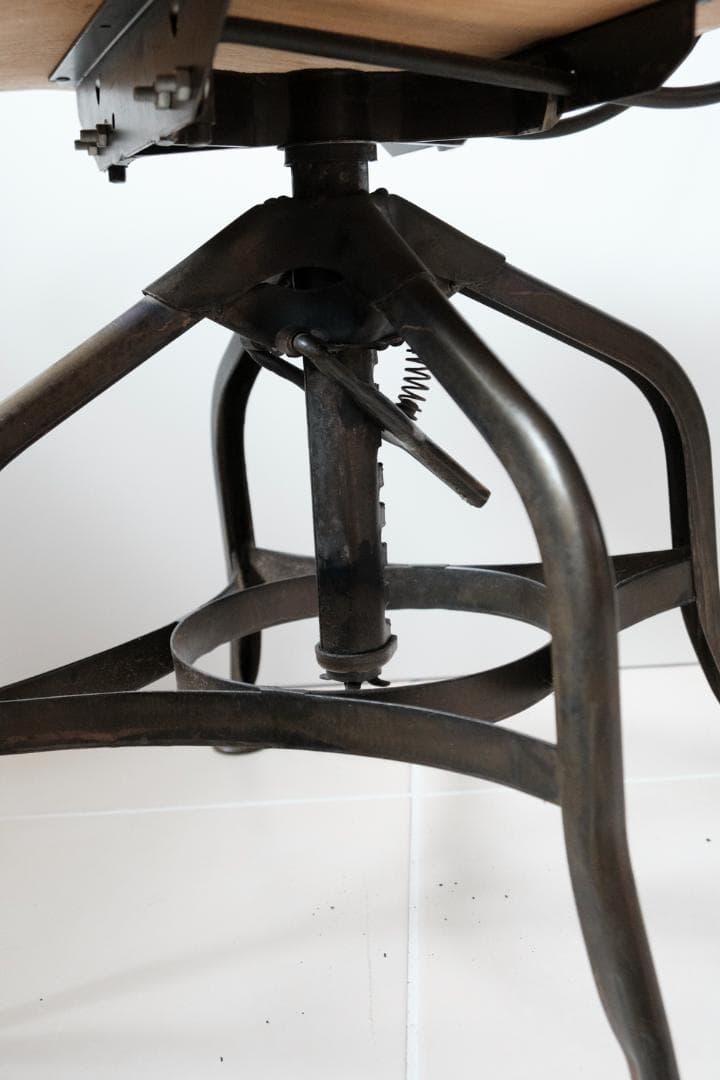 Northern Ohio Industrial SIDE CHAIR　椅子②