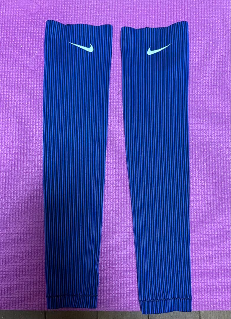 NIKEエアロスイフト アームスリーブ S