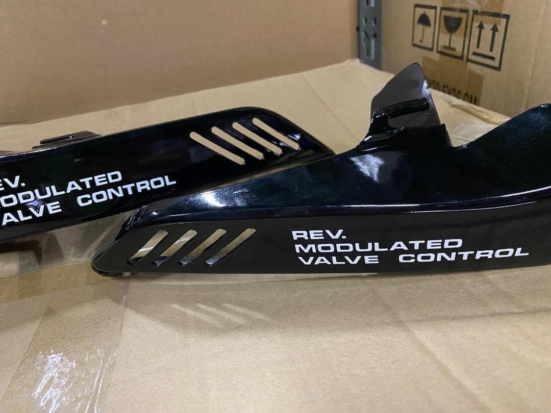 CBR400F レブカバー REVカバー エアガイド 純正風