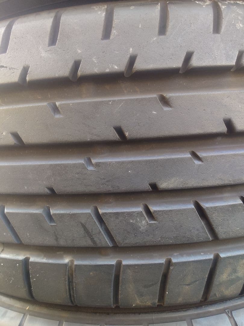 ハリアーRAV4エクストレイル国産トーヨー 225/55R19サマータイヤ 4本