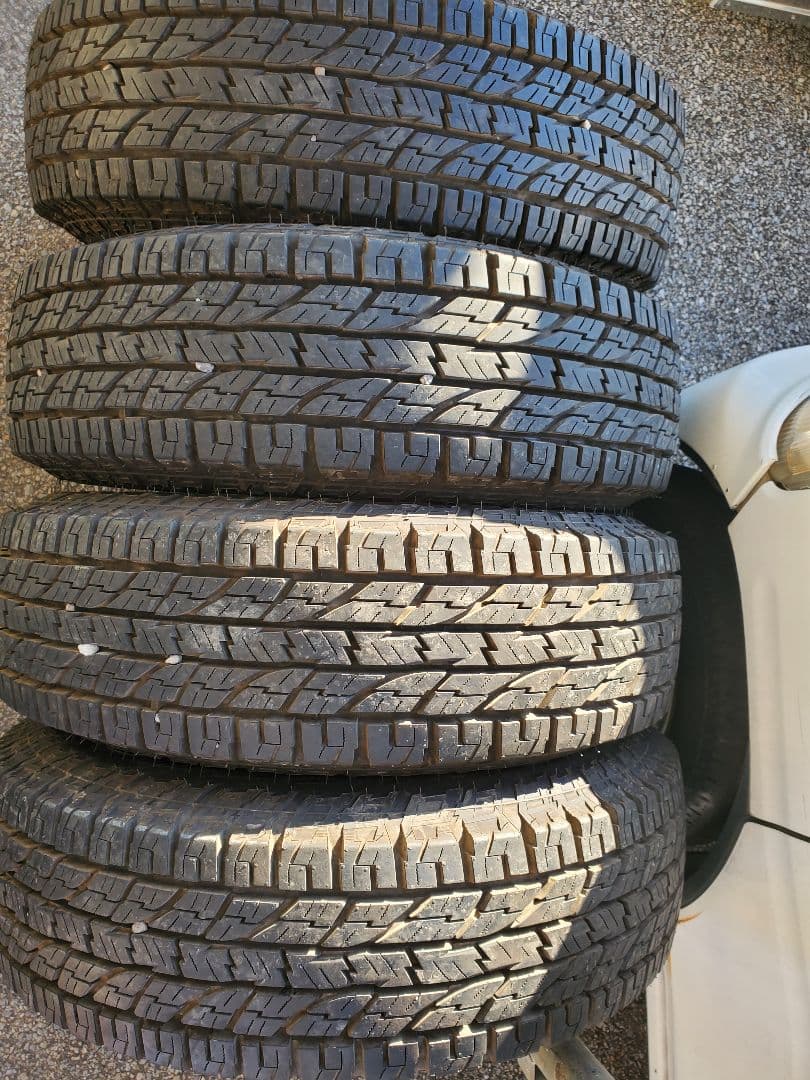 激安YOKOHAMA GEOLANDAR A/T 225/75R16インチタイヤ