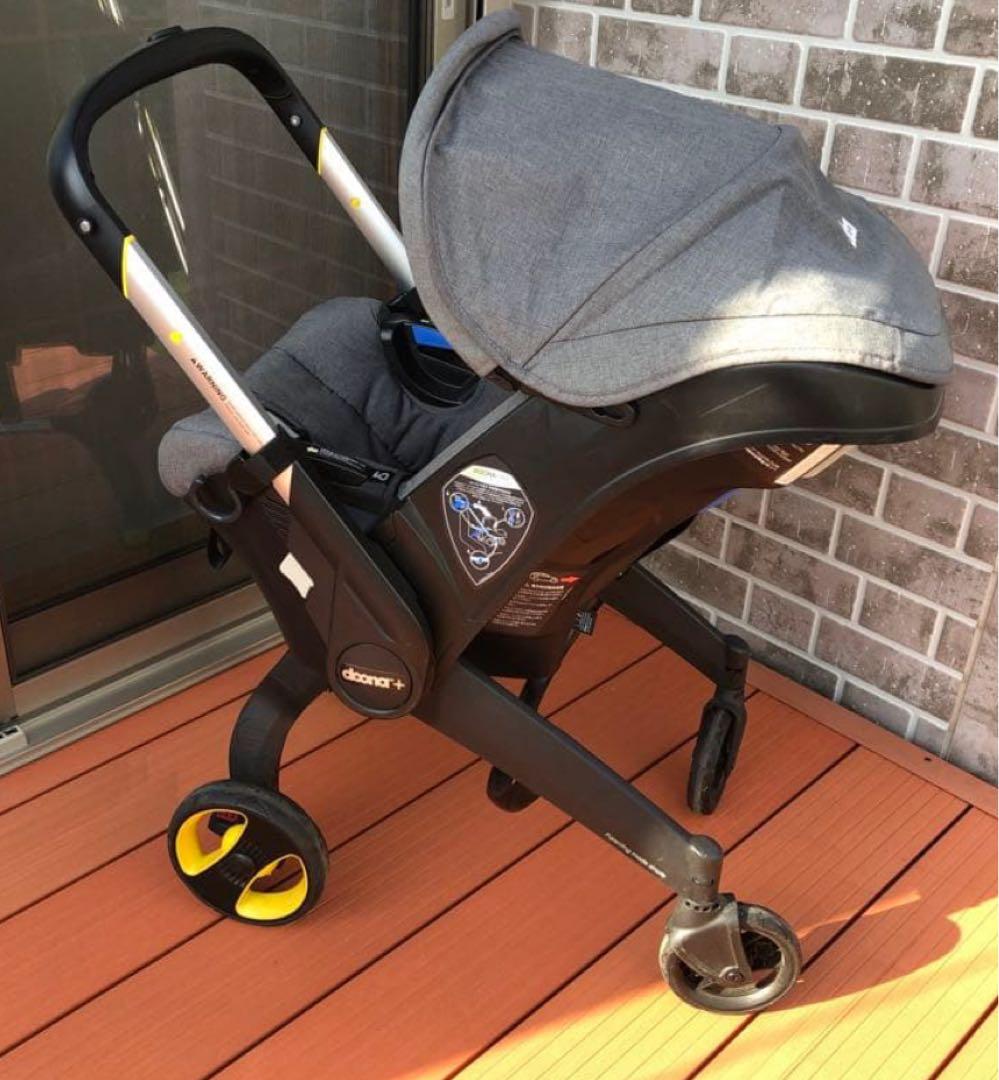 doona グレー ベビーカー　レインカバー、ホイールカバー付き