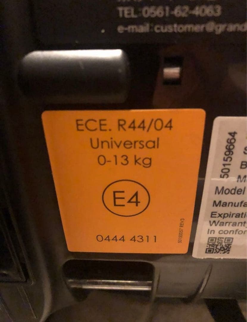 doona グレー ベビーカー　レインカバー、ホイールカバー付き