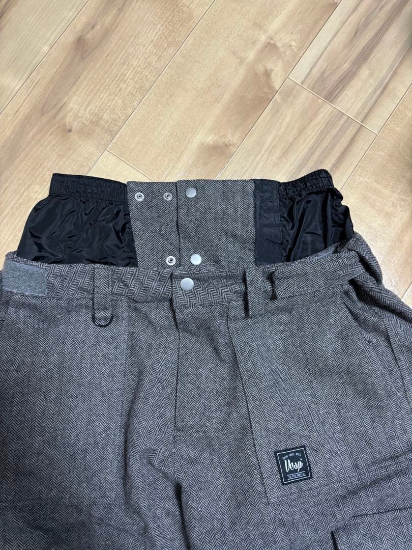 M*o様 VESP スノーボードウェア ジャケット、パンツの上下セット