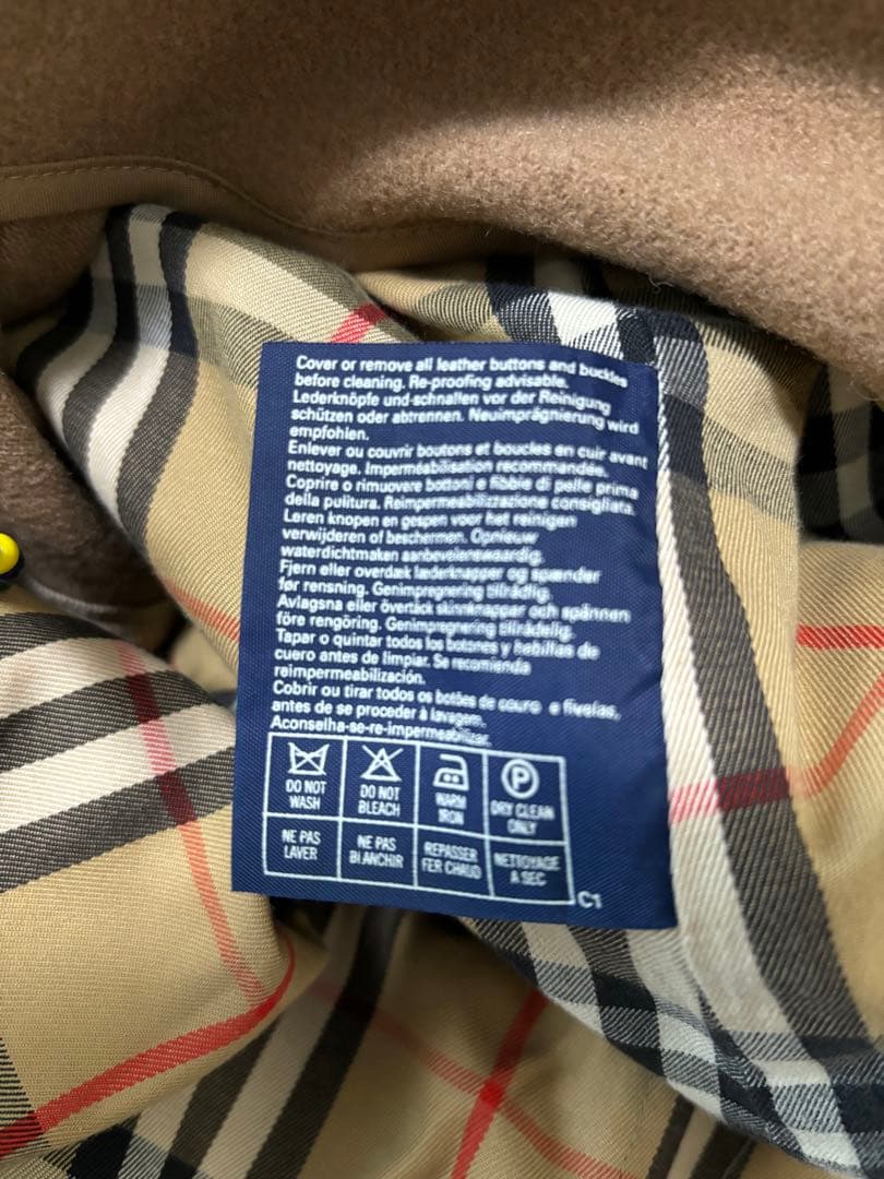 バーバリートレンチコート　BURBERRY　半額以下　値下げ