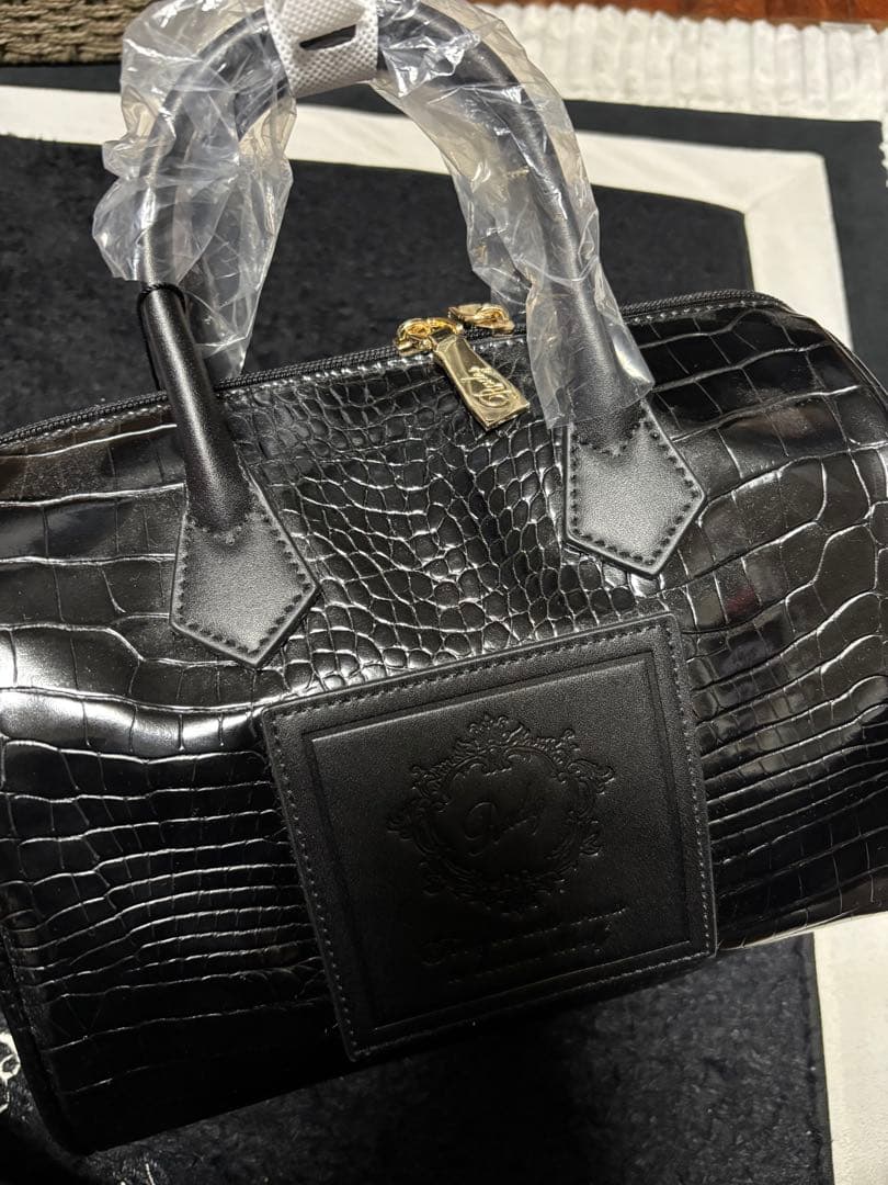 rady ブラック クロコダイル風　ボストンバック