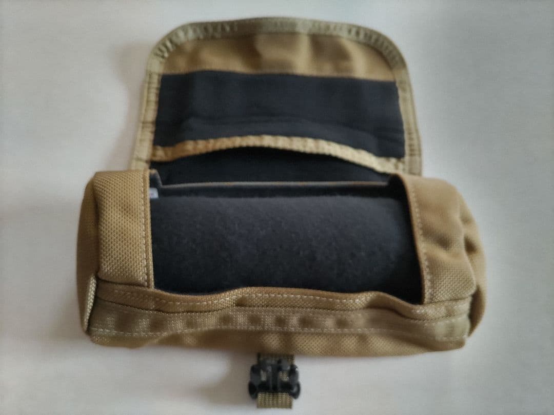 ブリーフィング 腕時計ケース