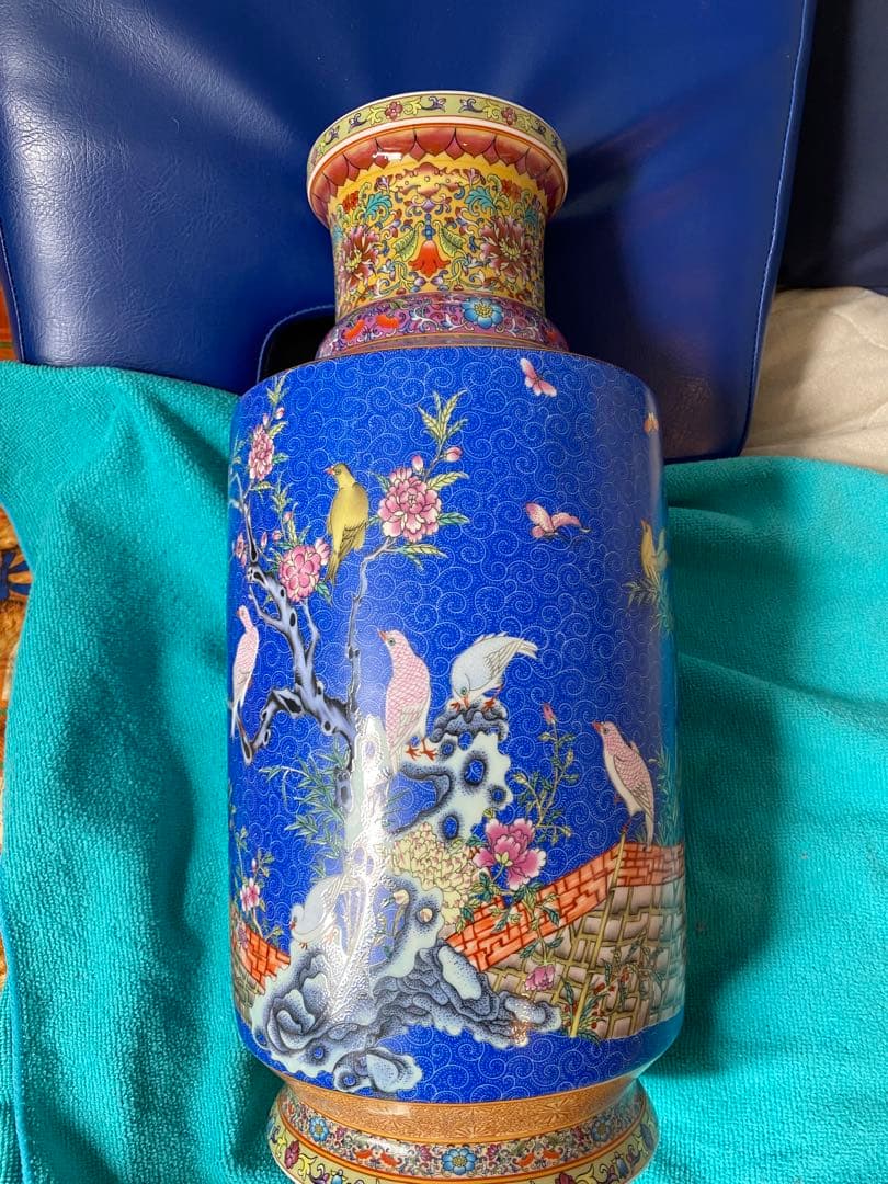 中国大清乾隆年製款洋彩軋道花鳥棒槌瓶サイズ高さ約42cm径19cm