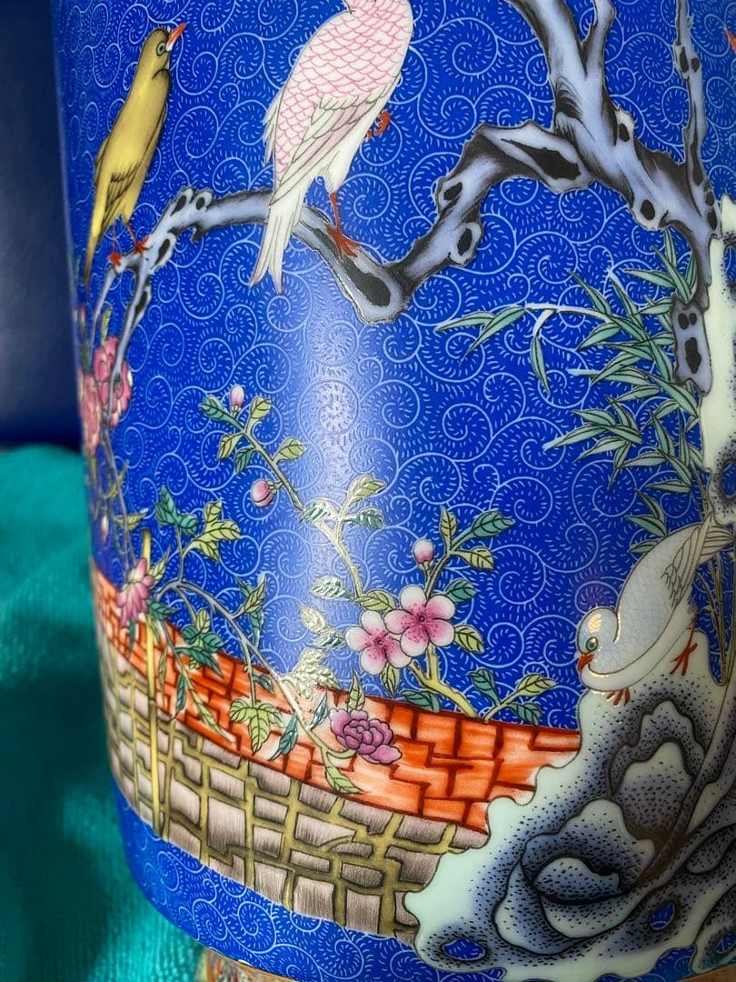 中国大清乾隆年製款洋彩軋道花鳥棒槌瓶サイズ高さ約42cm径19cm
