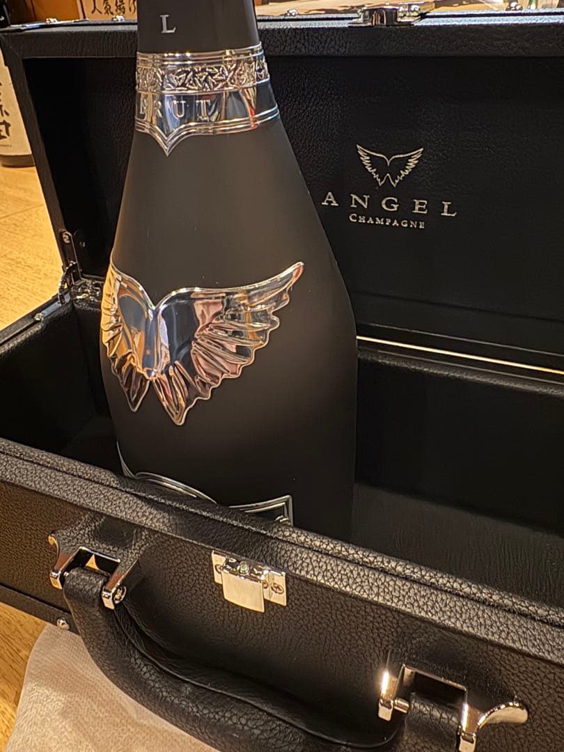 脱*3様 ANGEL Champagne エンジェルブリュット黒　シャンパン　今