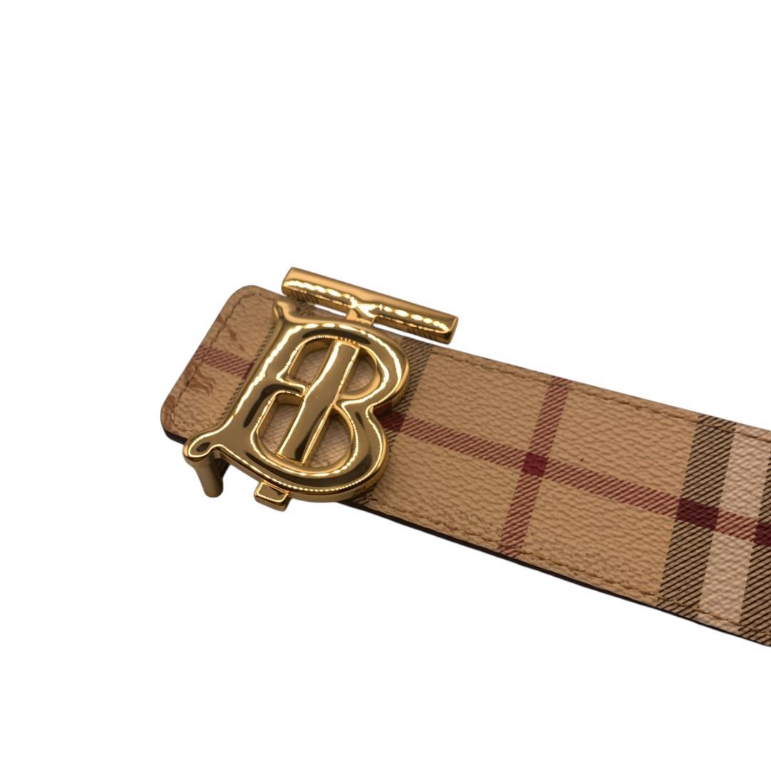 【穴あけパンチ】Burberry　バーバリー　　リバーシブル　96-106ｃｍ
