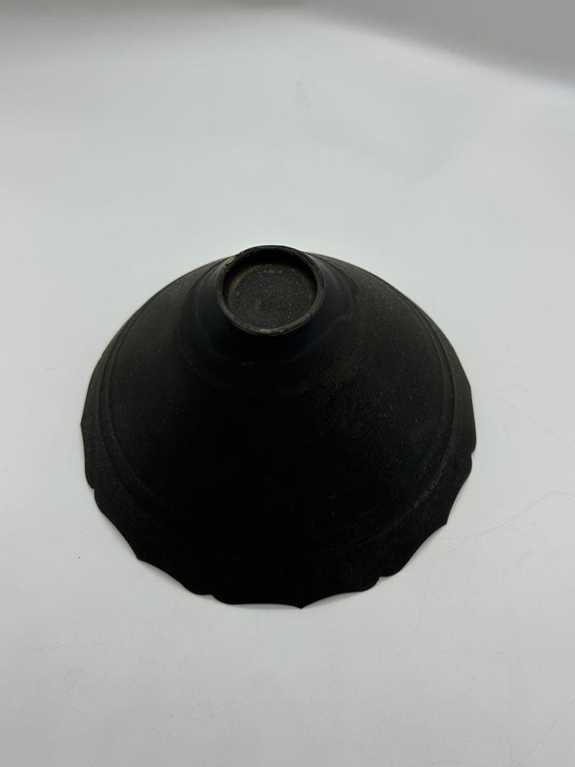 伊藤剛俊　黒陶　輪花鉢