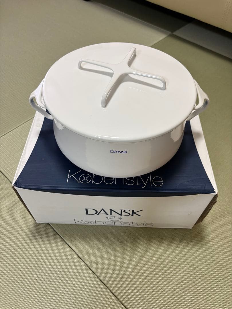【新品未使用】DANSK ホーロー鍋 26cm 6Qt