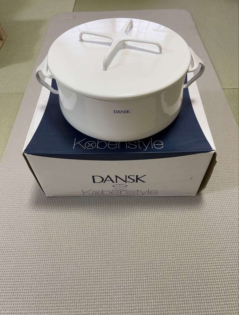 【新品未使用】DANSK ホーロー鍋 26cm 6Qt
