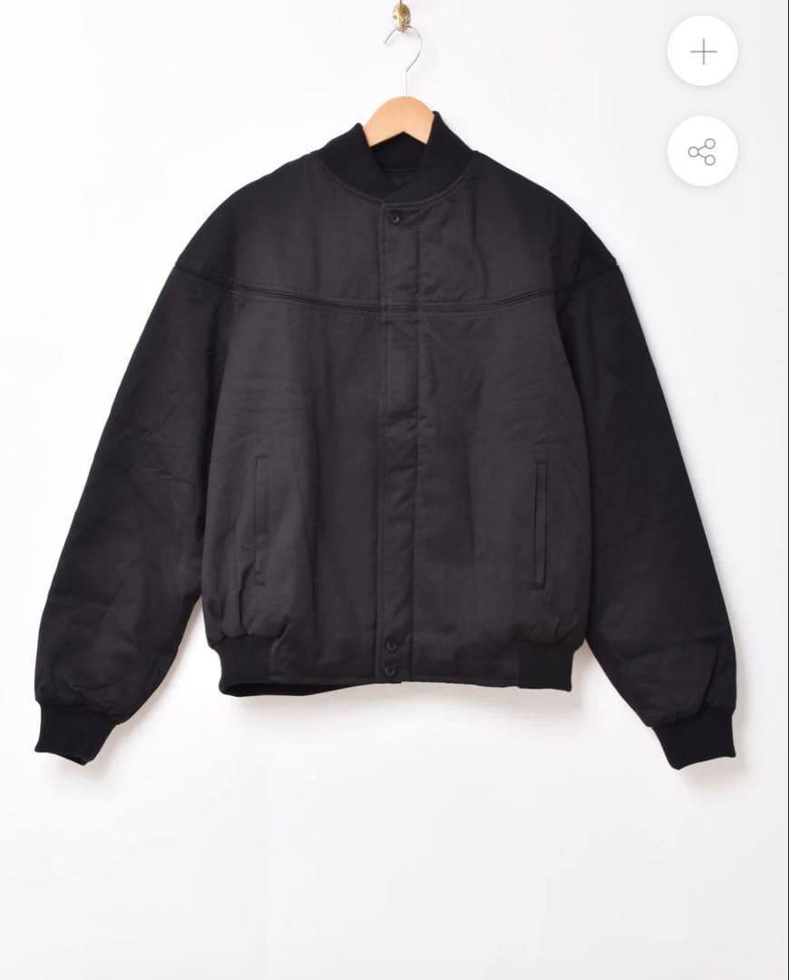 カップショルダー　新品未使用　ダービージャケット　ブラック×ゴールド　L