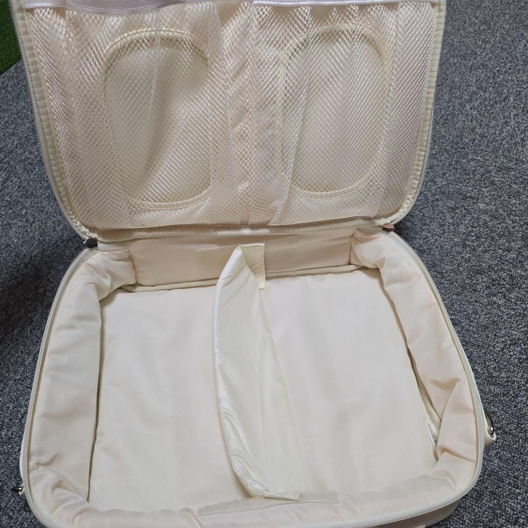 【新品】Calin マザーズバッグ ライトベージュ　開封済